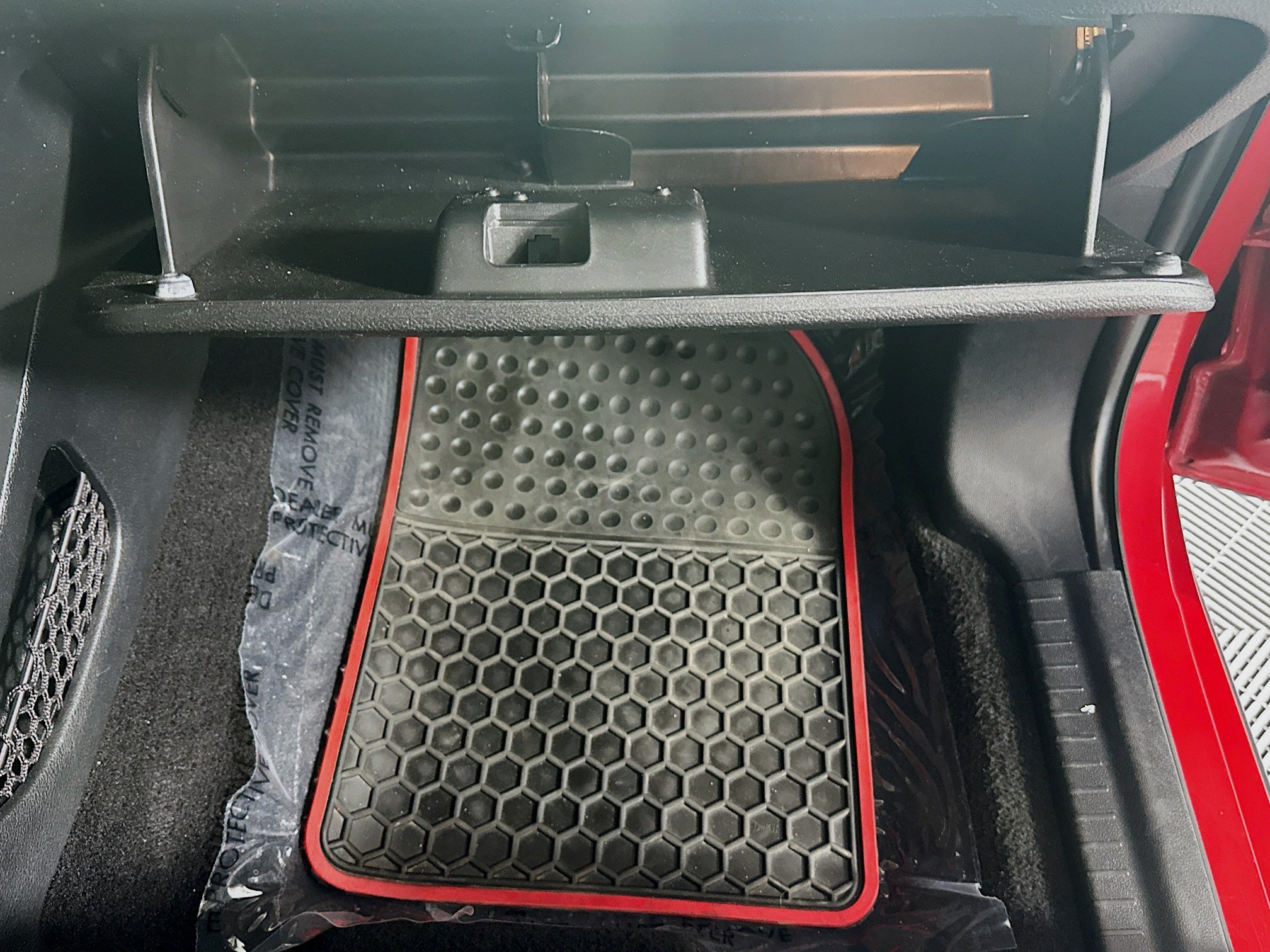 Used 2019 Dodge Journey SE FWD image 32