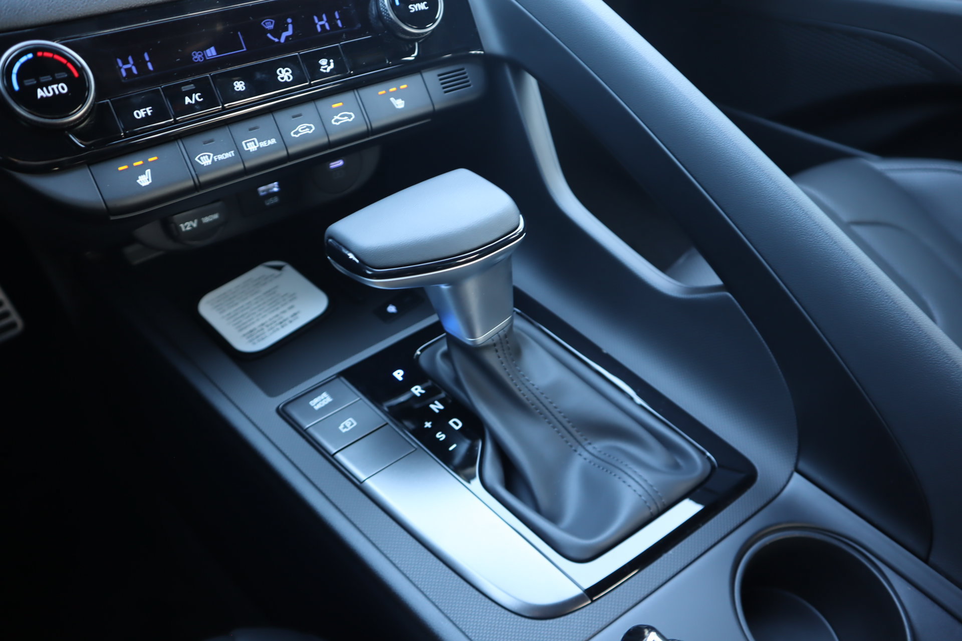 New 2026 Hyundai Elantra SEL Sport FWD image 16