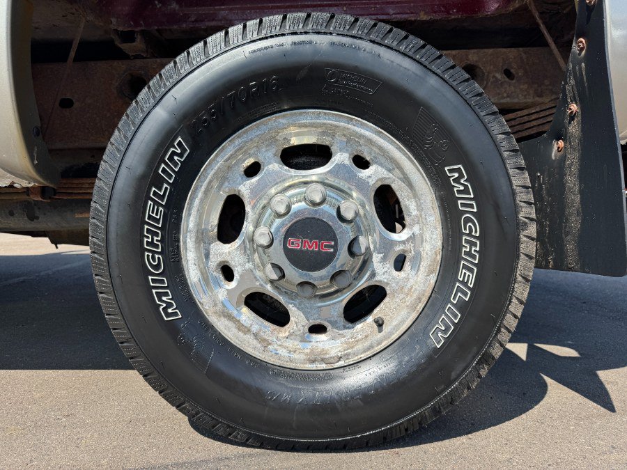 Used 1999 GMC Sierra 2500 SL AWD/4WD image 13