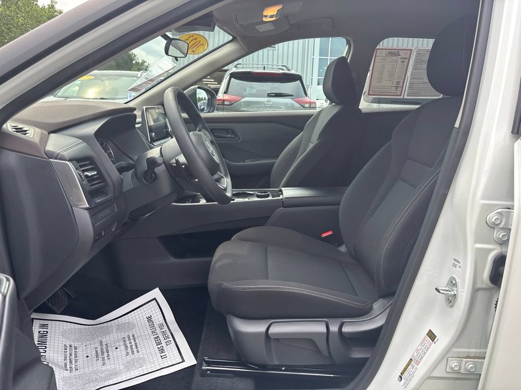 Certified 2023 Nissan Rogue S AWD/4WD image 18
