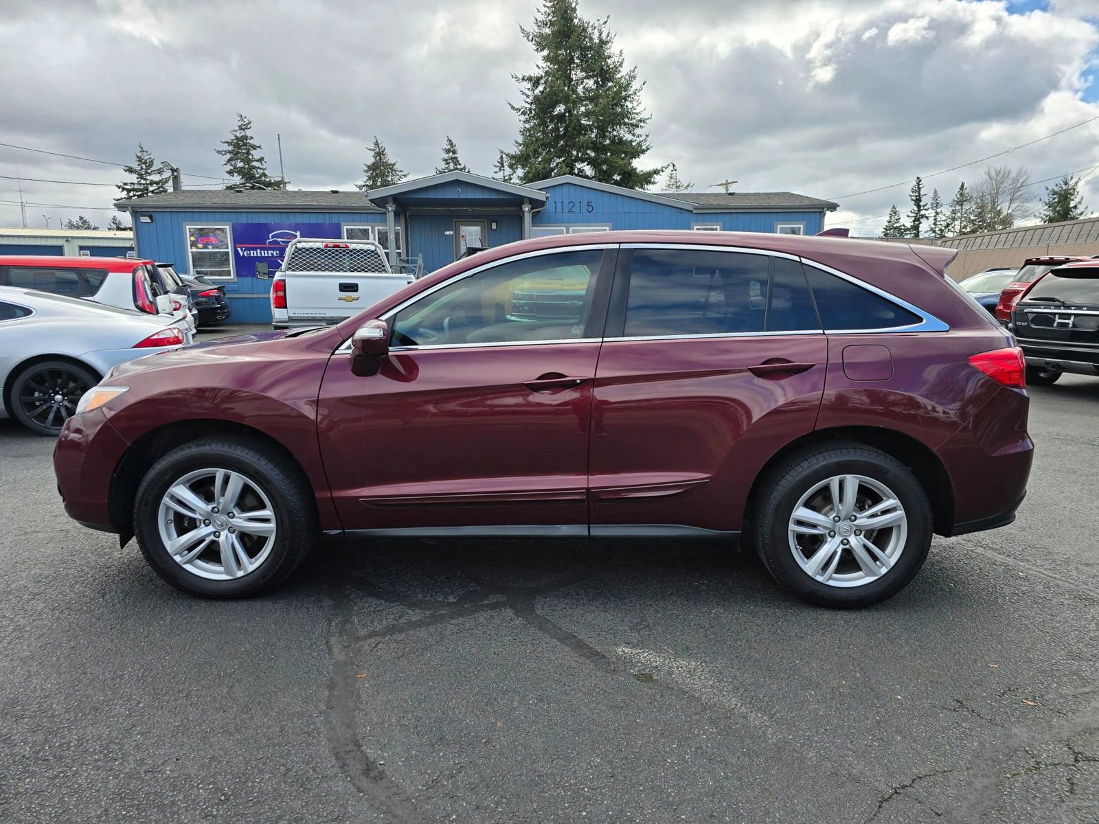 Used 2015 Acura RDX FWD image 2