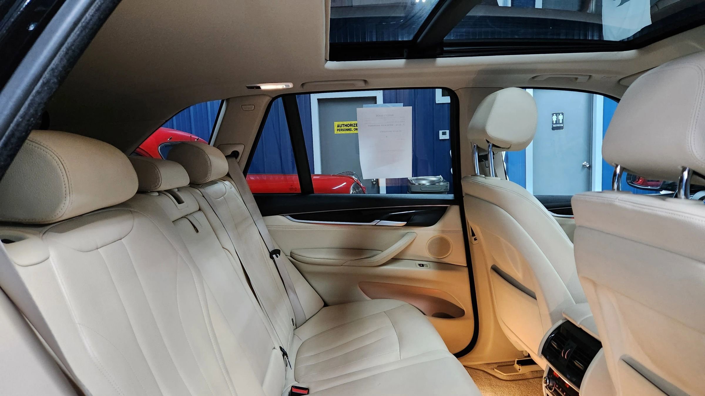 Used 2015 BMW X5 xDrive35i image 17