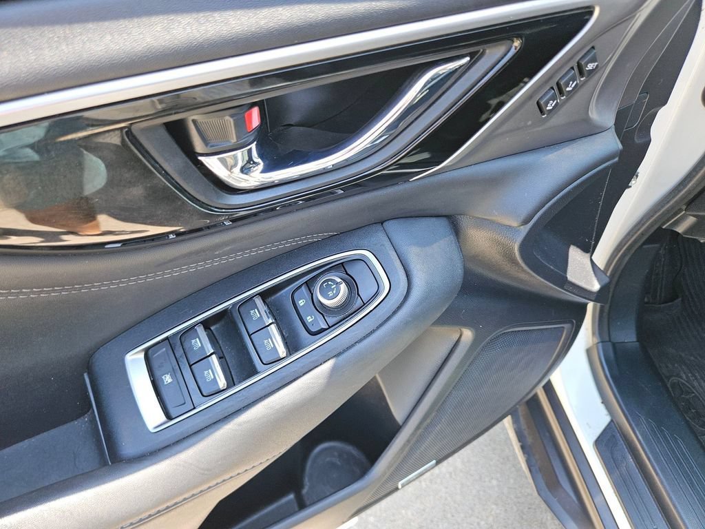 Used 2020 Subaru Outback Limited XT w/ Popular Package #2 AWD/4WD image 15