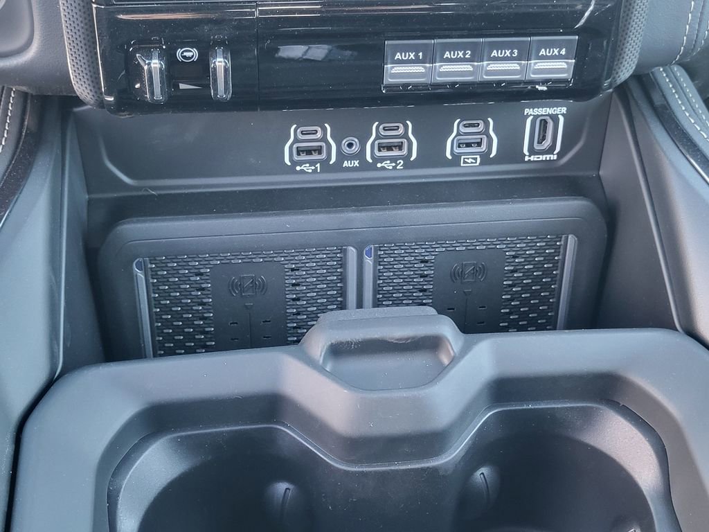 New 2026 RAM 3500 Limited image 24