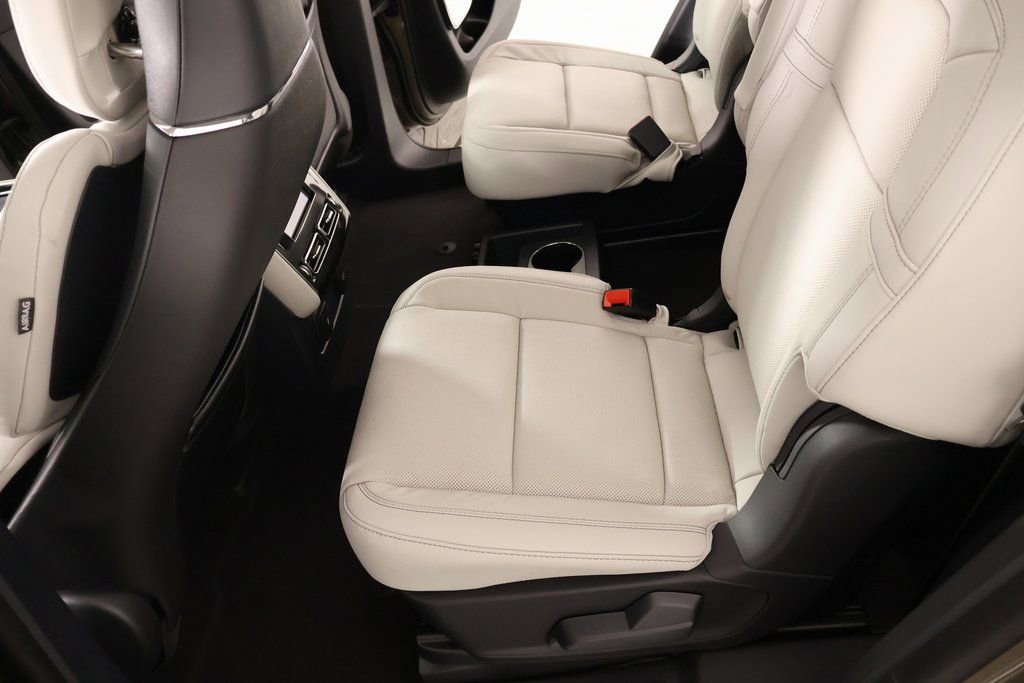 New 2026 Lincoln Aviator Reserve image 12