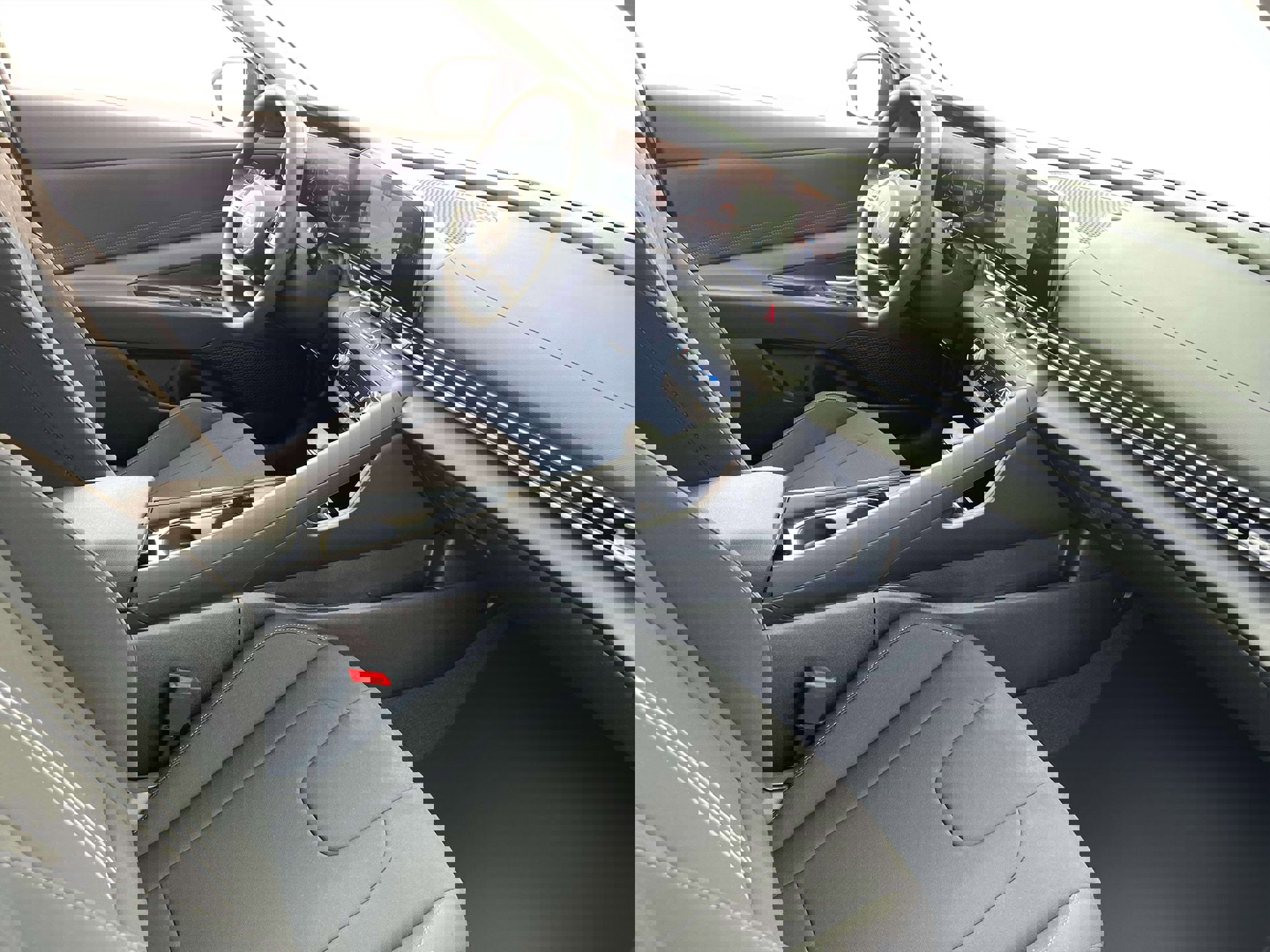 New 2025 Hyundai Elantra Blue image 15