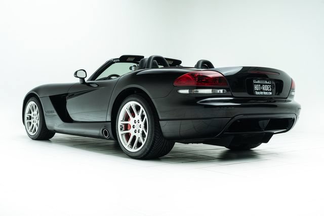 Used 2004 Dodge Viper SRT-10 RWD image 18
