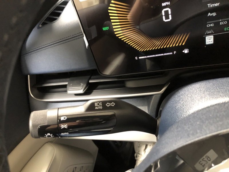 New 2026 Kia Carnival EX image 23