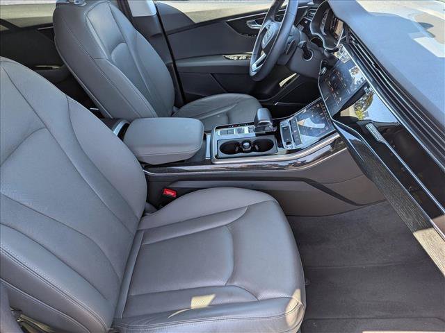 Used 2019 Audi Q8 Premium Plus AWD/4WD image 23