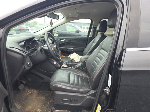 Used 2016 Ford Escape Titanium w/ Equipment Group 301A AWD/4WD image 3
