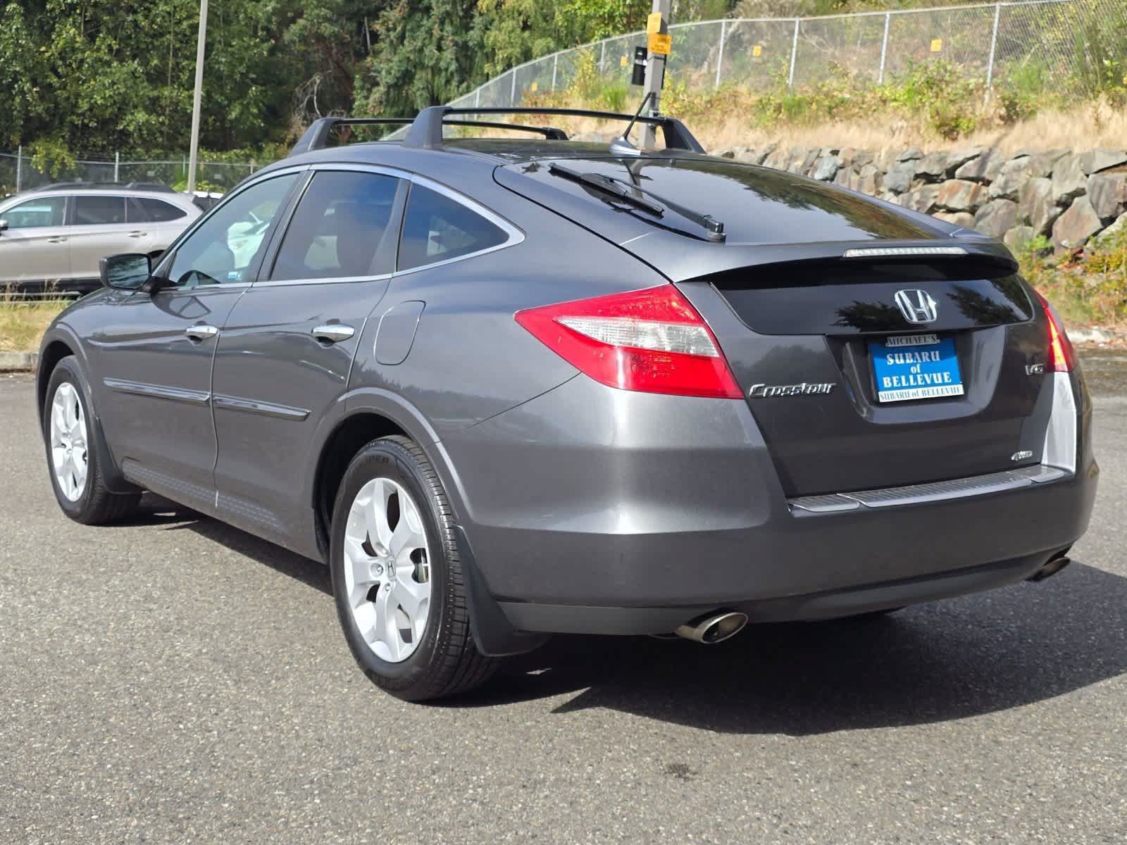Used 2012 Honda Crosstour EX-L image 4