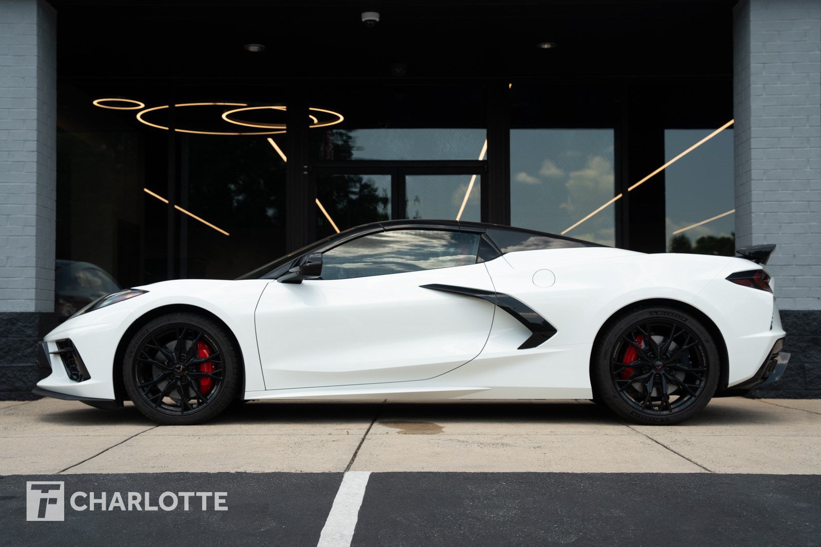 Used 2026 Chevrolet Corvette Stingray Preferred Conv w/ Z51 Performance Package RWD image 8