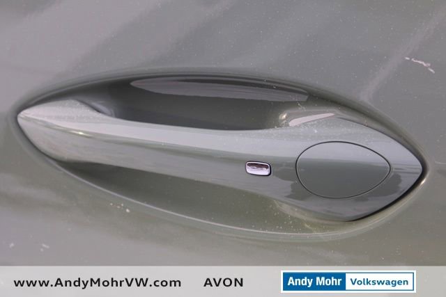 Used 2025 Chevrolet Trax ACTIV w/ Sunroof Package image 11