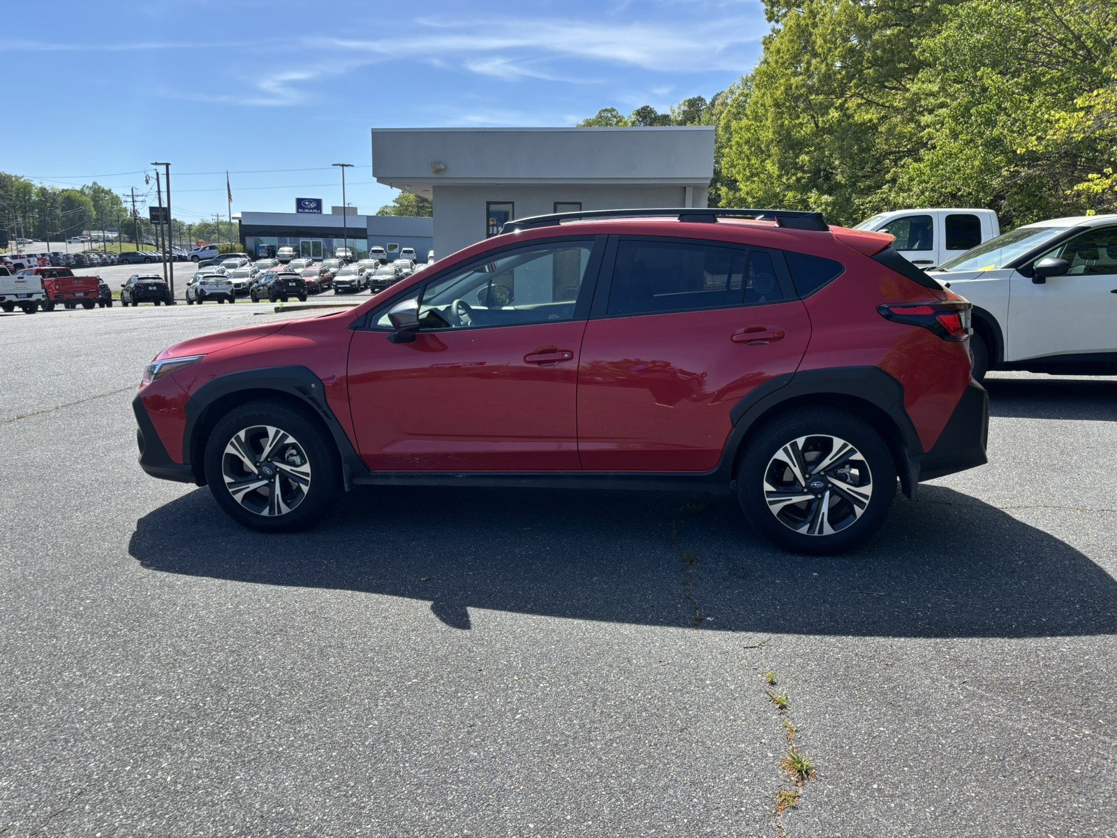 Certified 2025 Subaru Crosstrek 2.0i Premium image 4