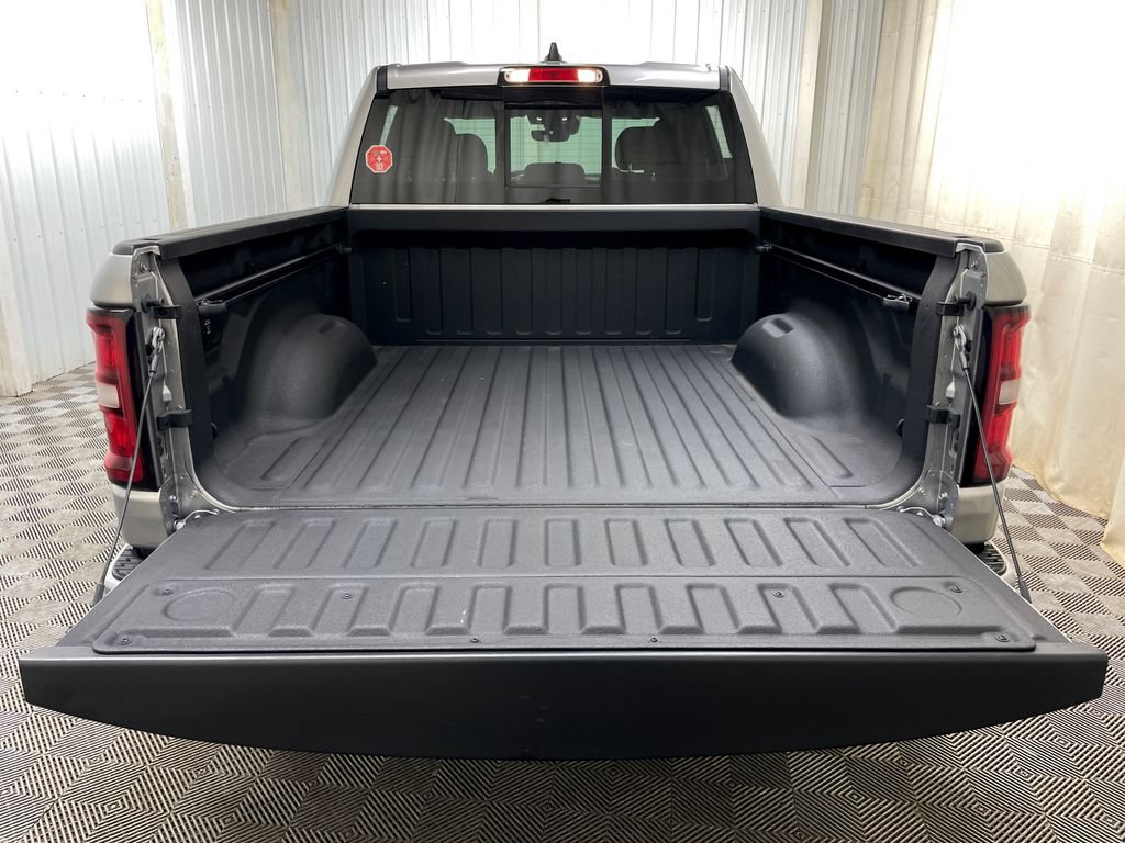 Used 2025 RAM 1500 Big Horn AWD/4WD image 45