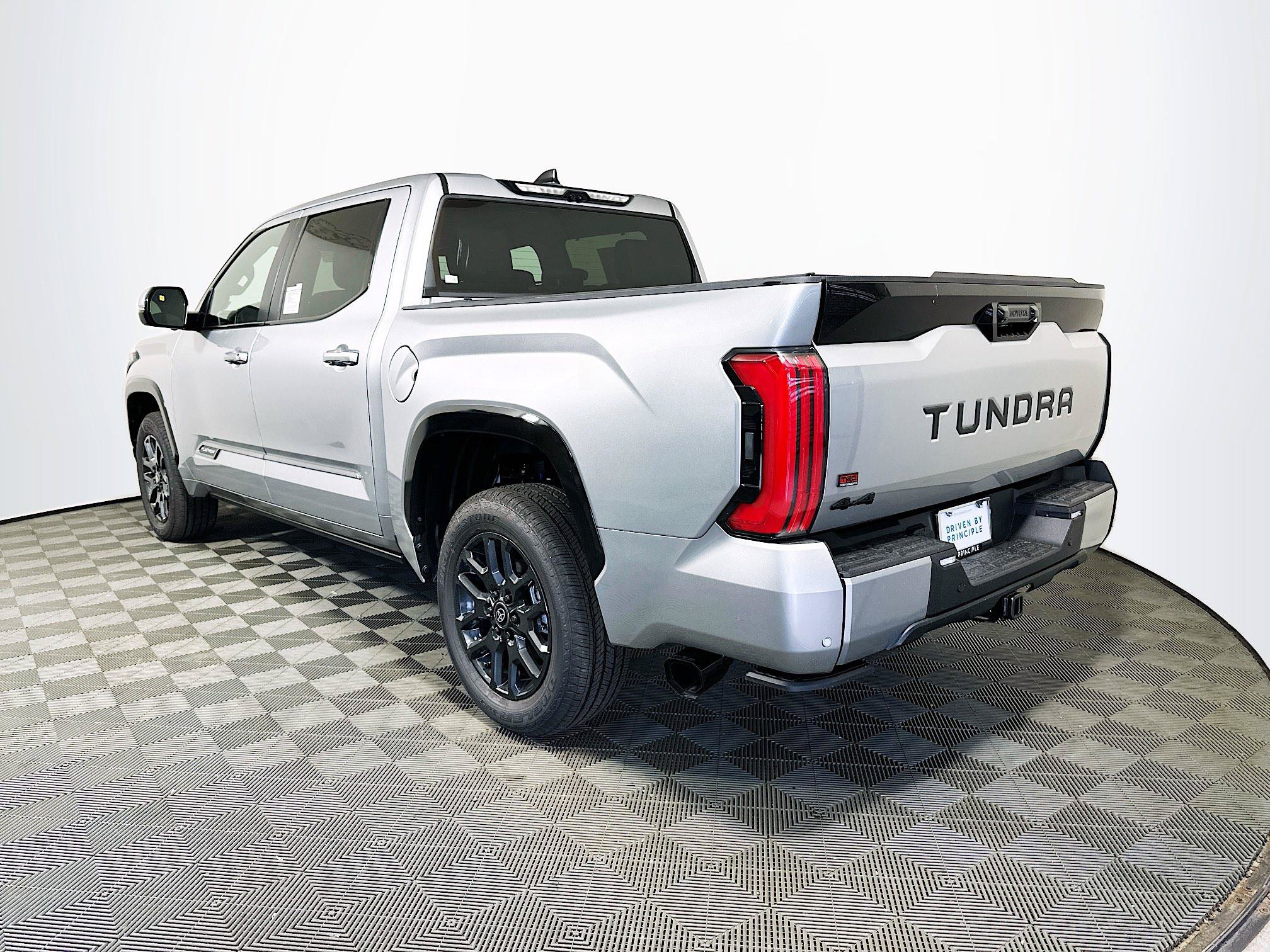 New 2026 Toyota Tundra Platinum w/ TRD Performance Package (TMS) AWD/4WD image 5