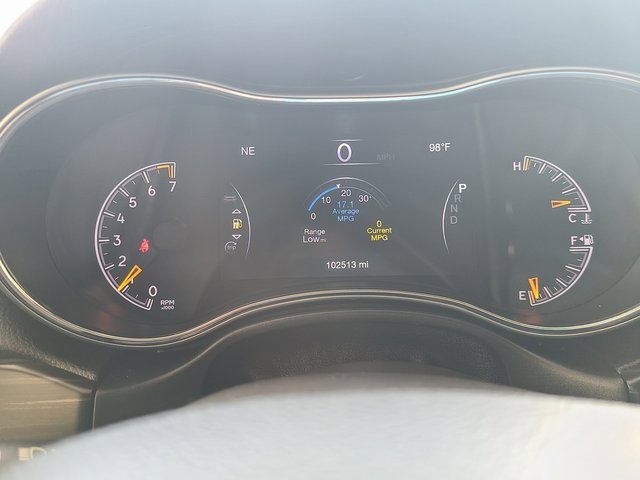 Used 2020 Jeep Grand Cherokee Altitude image 11