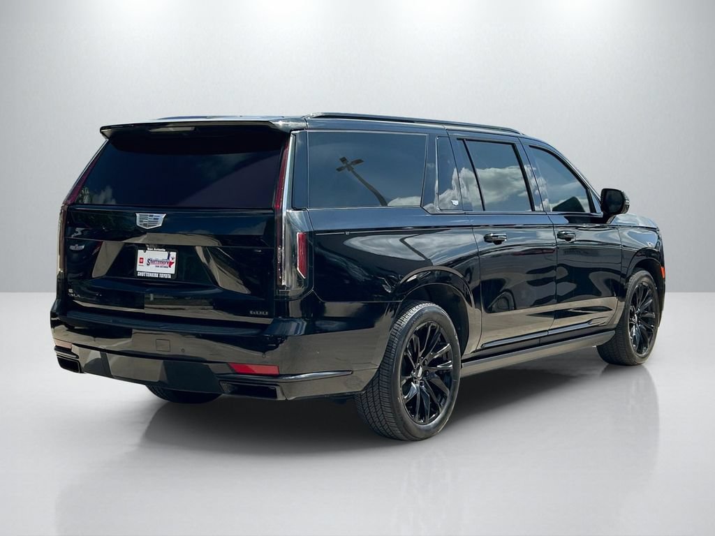 Used 2021 Cadillac Escalade ESV Sport Platinum w/ LPO, ONYX Package AWD/4WD image 5