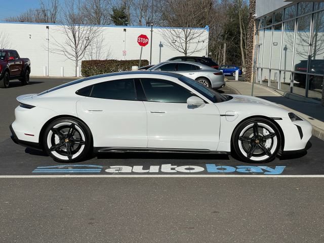 Used 2023 Porsche Taycan GTS image 17
