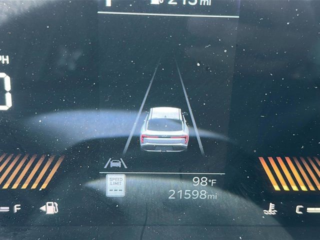 Used 2025 Kia K4 FWD image 18