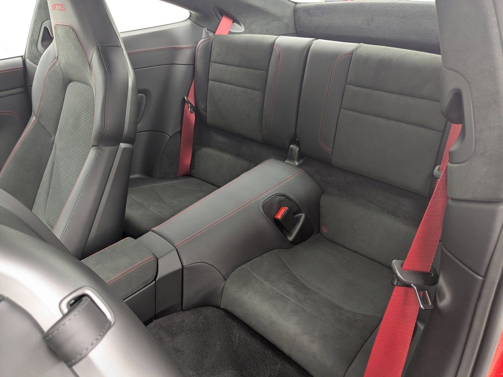 Certified 2026 Porsche 911 Carrera GTS image 21