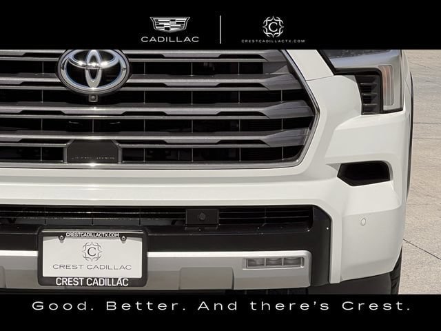 Used 2023 Toyota Sequoia Limited w/ TRD Off-Road Package AWD/4WD image 11