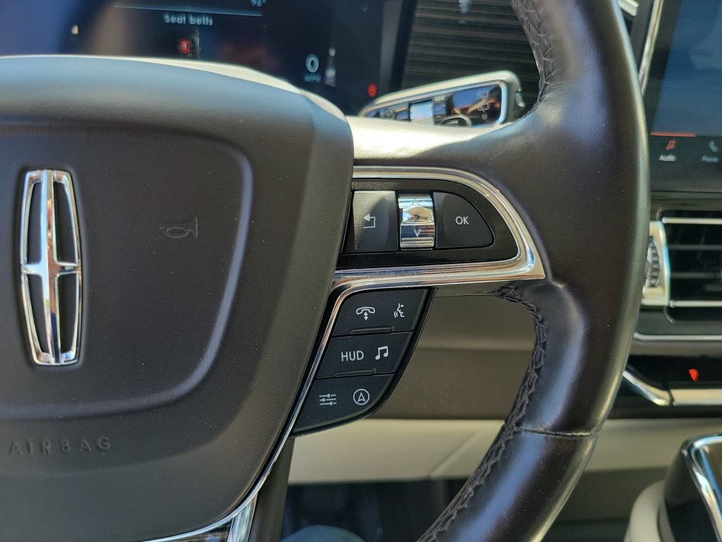 Certified 2023 Lincoln Navigator L Black Label AWD/4WD image 24