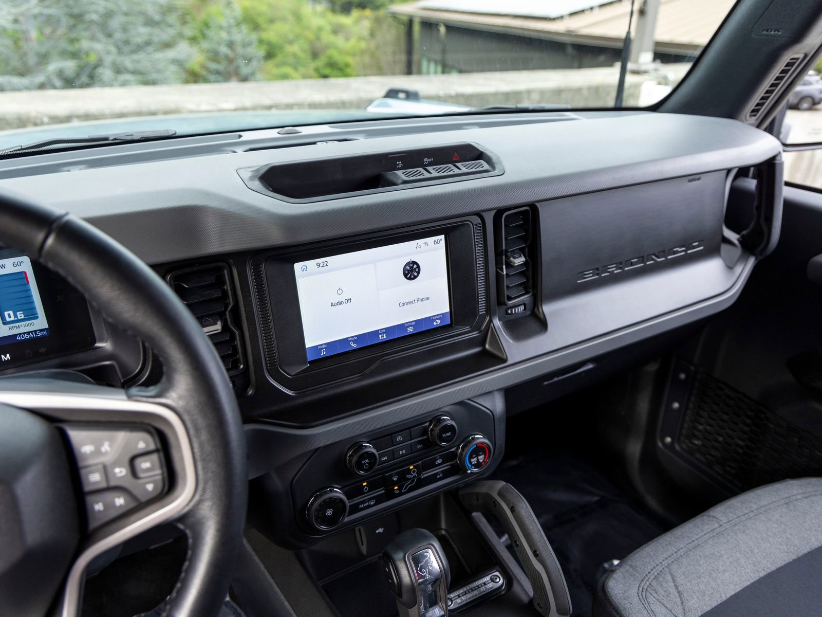 Used 2023 Ford Bronco Big Bend image 36