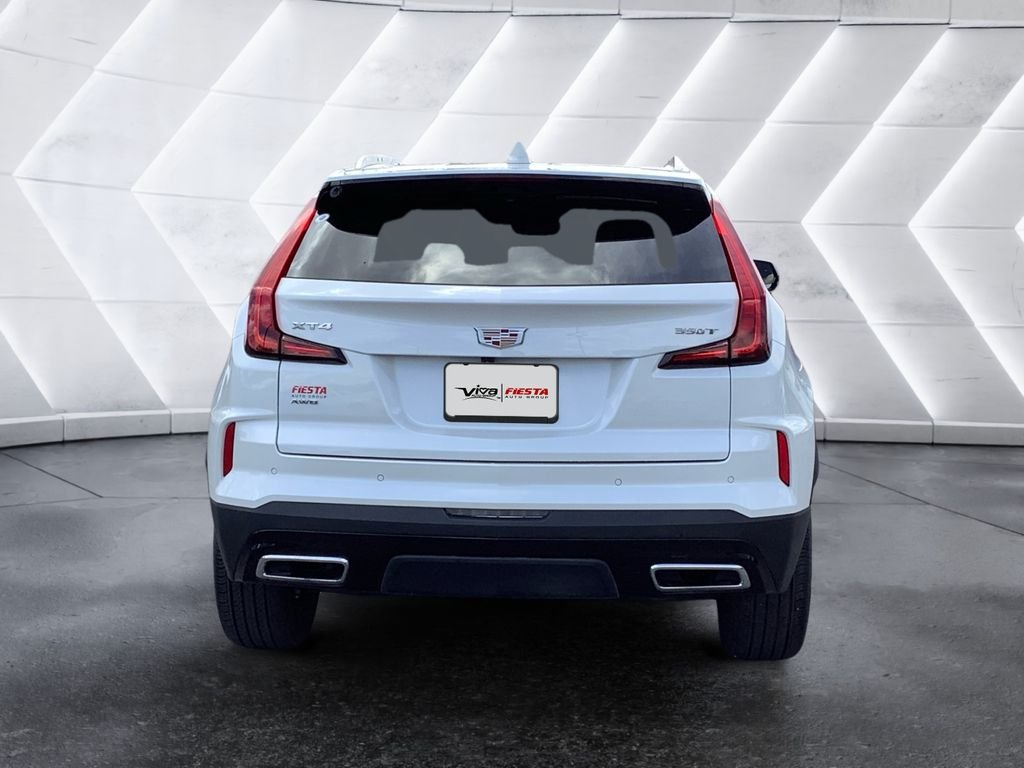 Used 2024 Cadillac XT4 Premium Luxury w/ Active Safety Package AWD/4WD image 5
