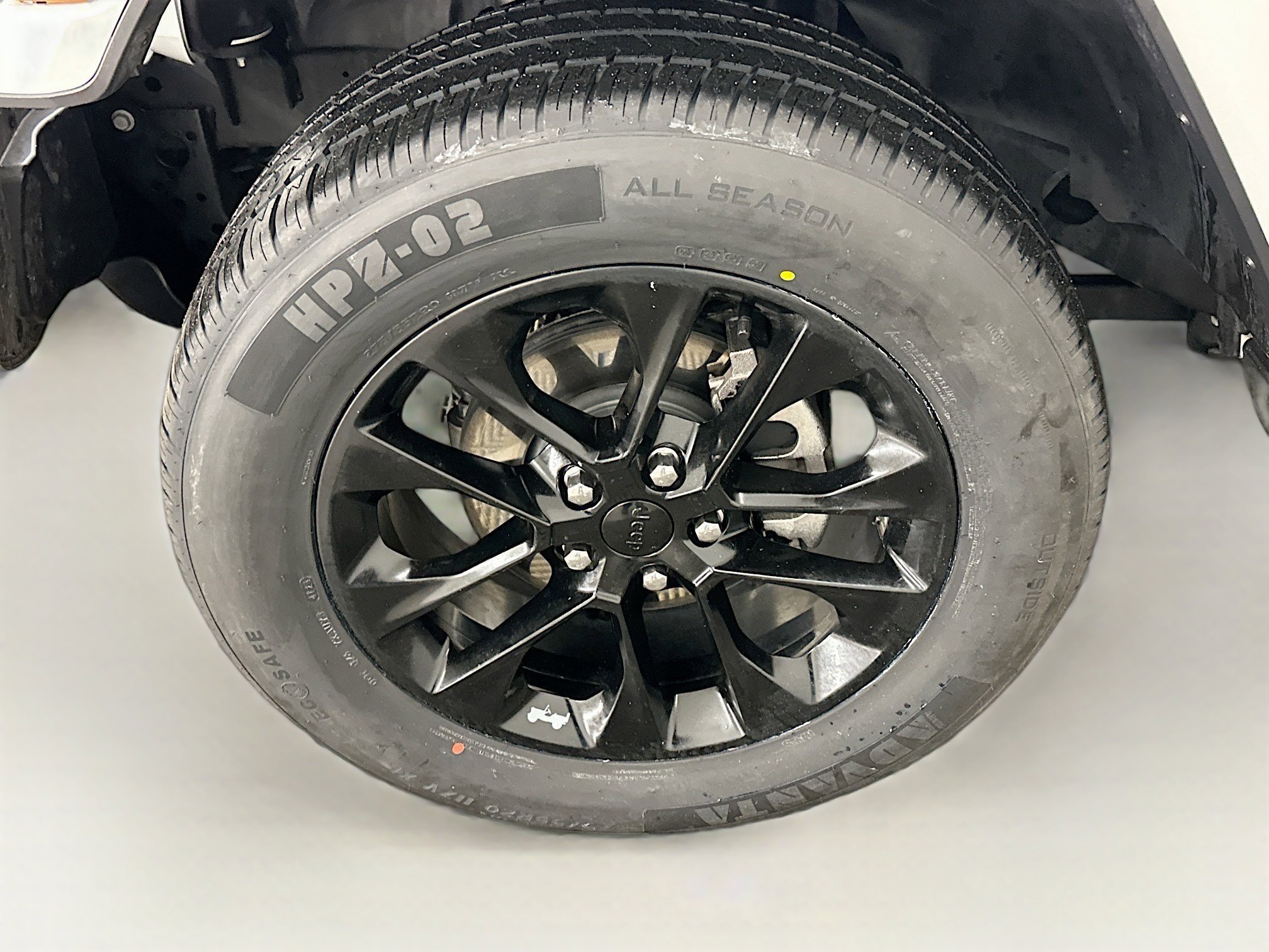 Used 2021 Jeep Wrangler Sahara w/ Cold Weather Group image 11