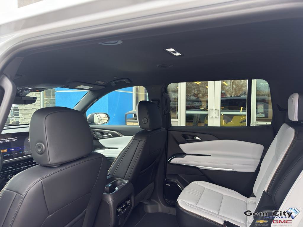 New 2026 Chevrolet Traverse High Country AWD/4WD image 14