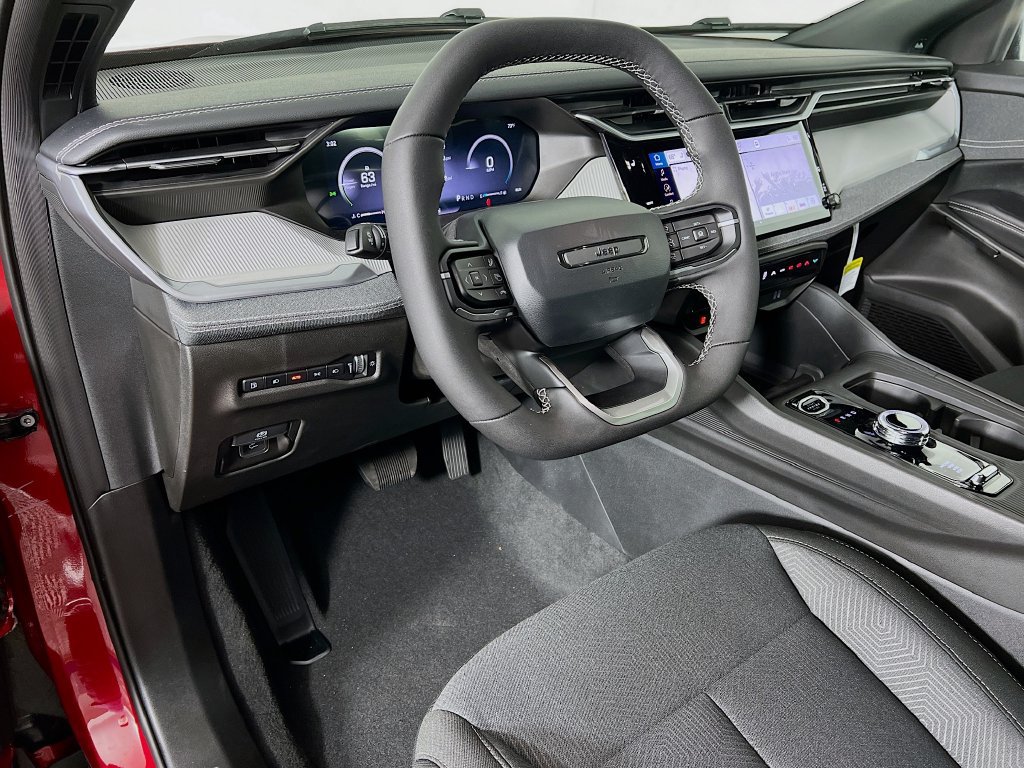 New 2026 Jeep Cherokee Laredo AWD/4WD image 9