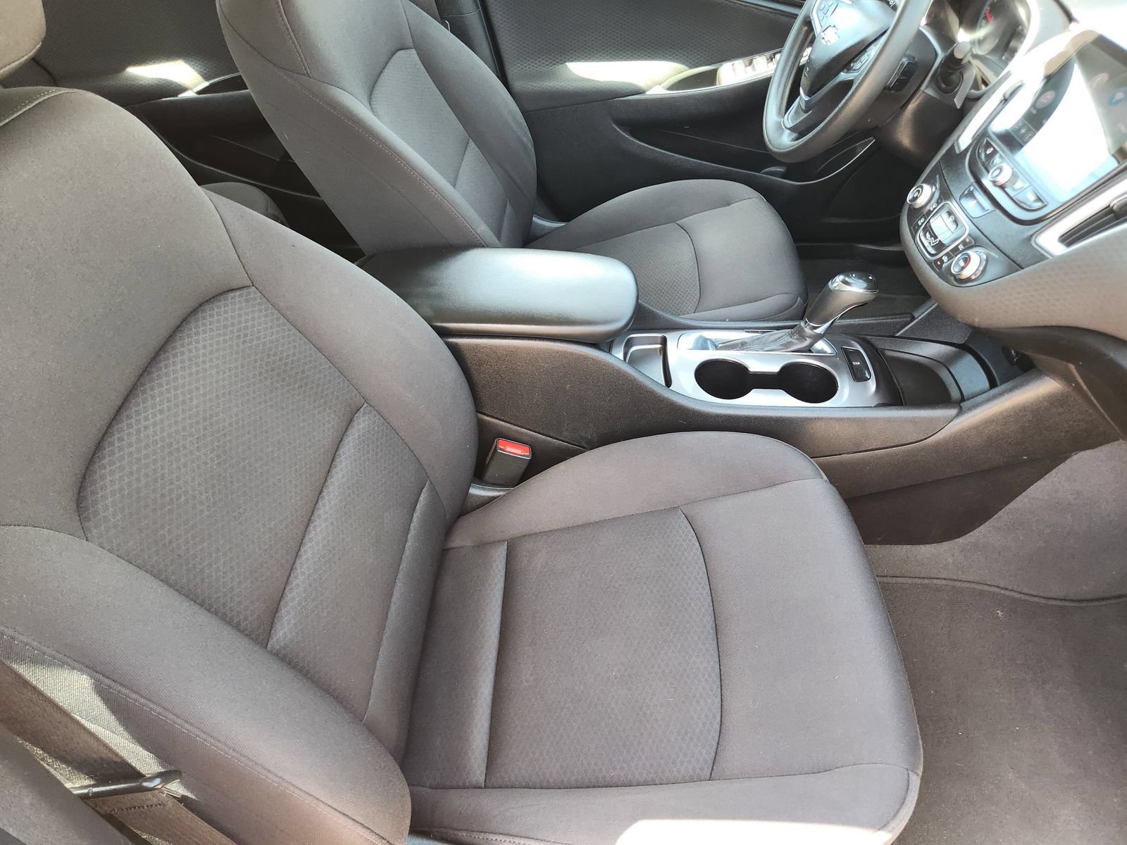 Used 2019 Chevrolet Malibu LS FWD image 15