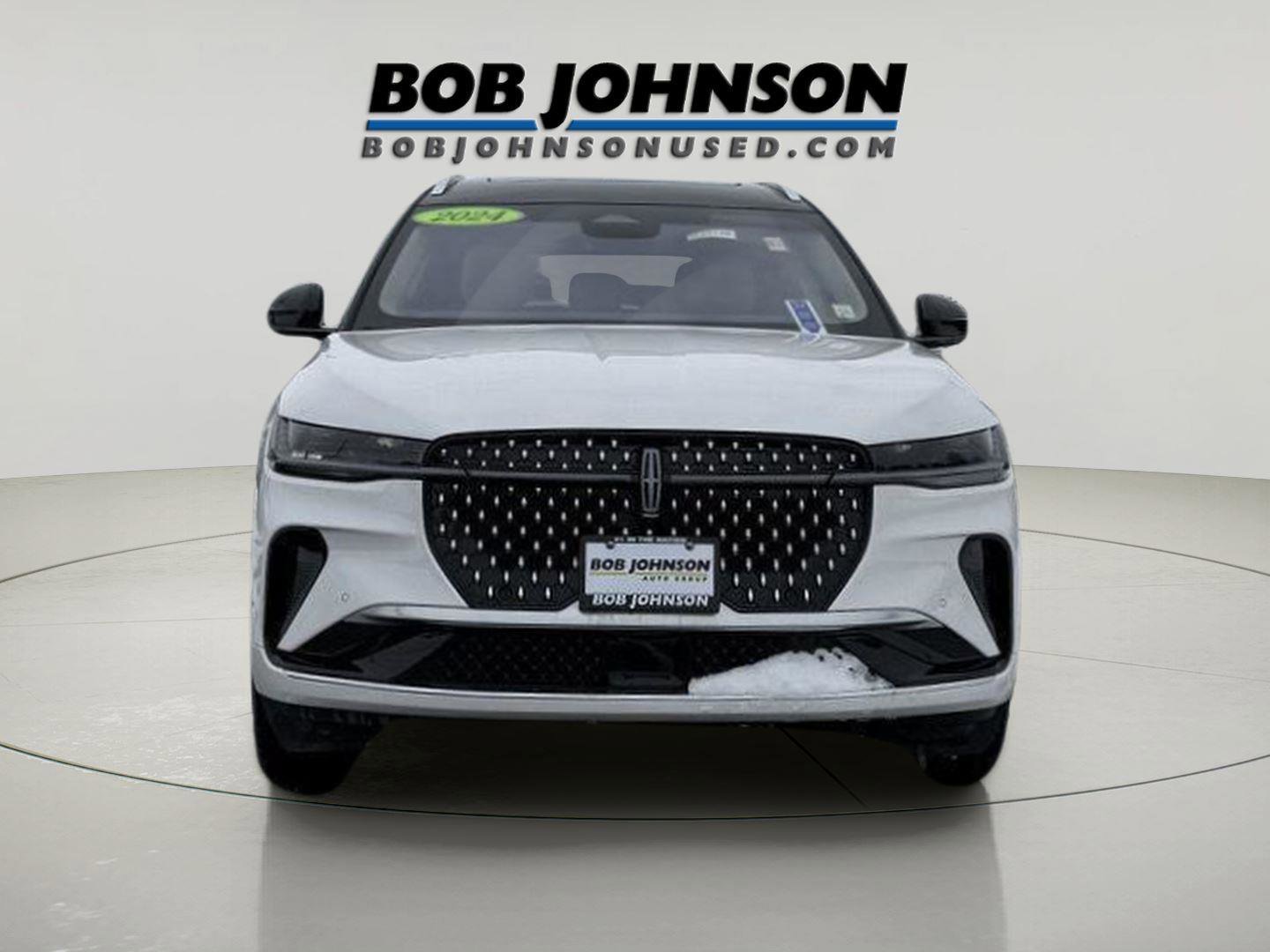 Used 2024 Lincoln Nautilus Reserve w/ Equipment Group 202A image 2