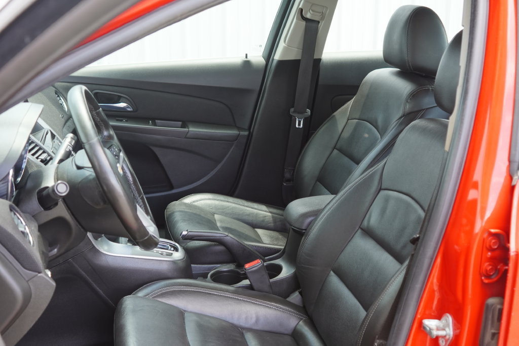 Used 2016 Chevrolet Cruze LTZ FWD image 12