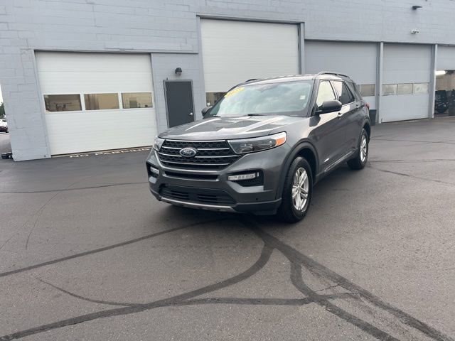 Used 2023 Ford Explorer XLT w/ Equipment Group 202A image 18