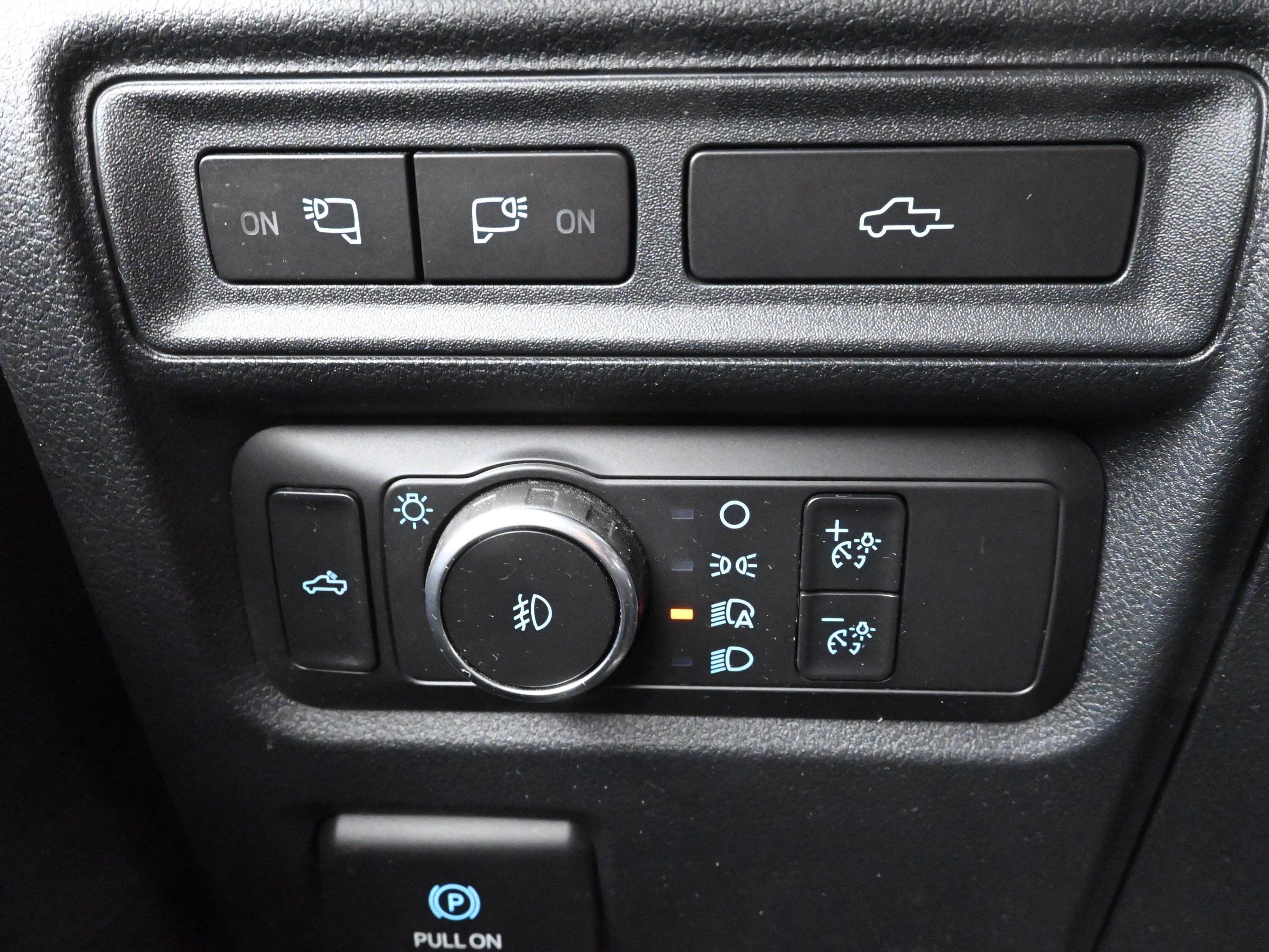 Used 2021 Ford F150 XLT w/ Equipment Group 302A High image 12