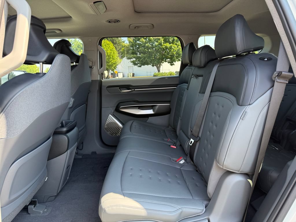 New 2026 Kia EV9 Wind AWD/4WD image 15
