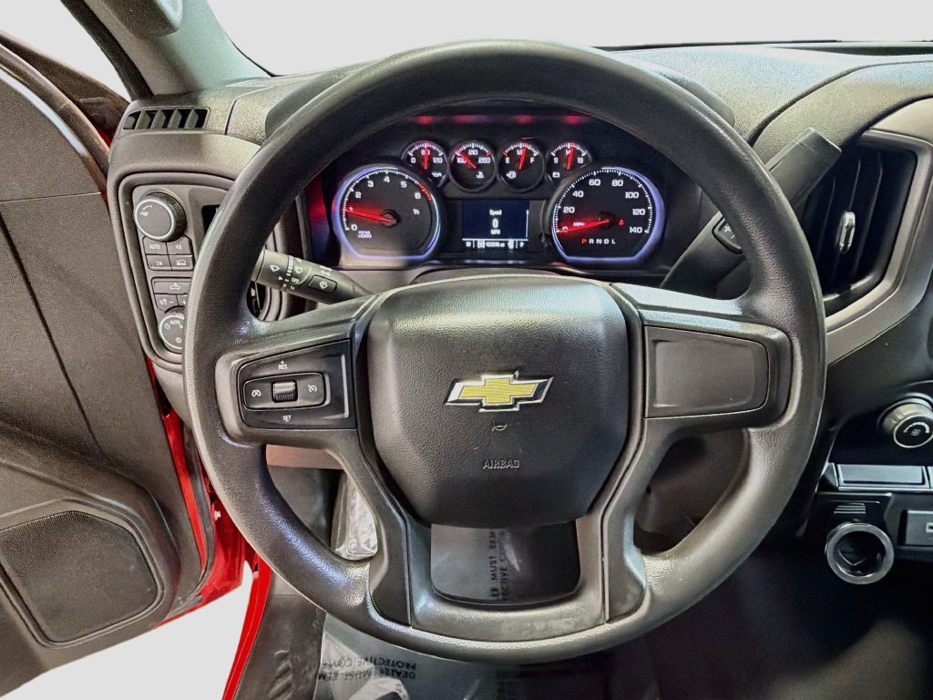 Used 2019 Chevrolet Silverado 1500 Custom w/ Custom Convenience Package AWD/4WD image 11