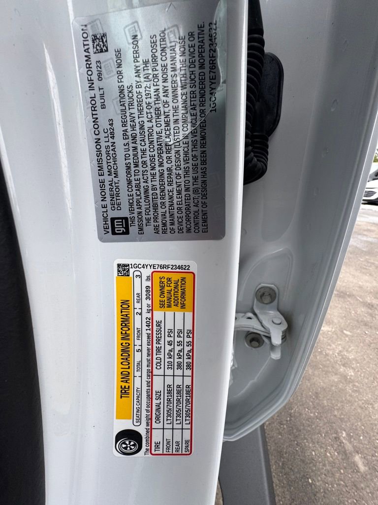 Used 2024 Chevrolet Silverado 2500 ZR2 w/ ZR2 Bison Edition image 40