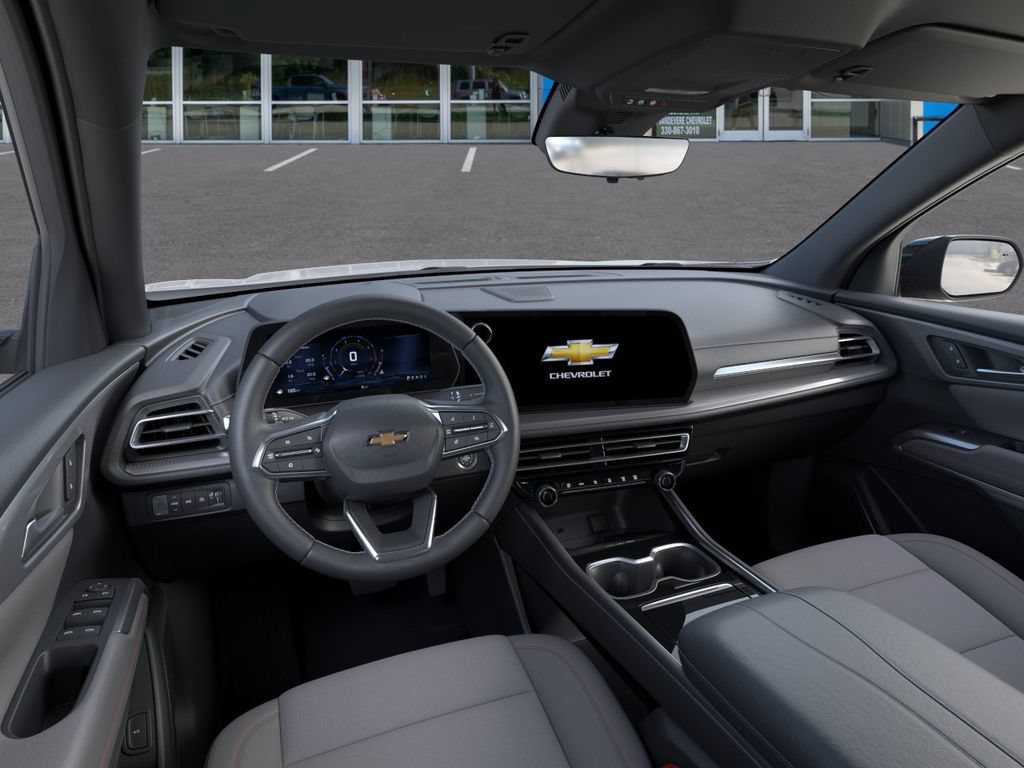 New 2026 Chevrolet Traverse LT w/ Driver Confidence Package AWD/4WD image 17