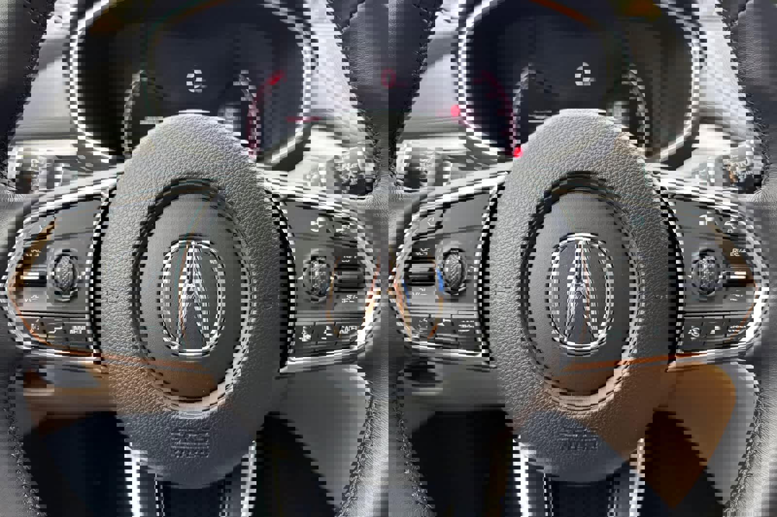 Used 2025 Acura MDX SH-AWD image 24