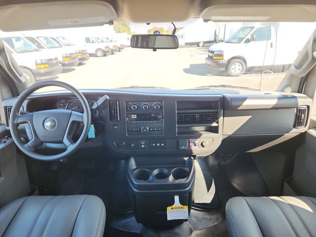 New 2025 Chevrolet Express 3500 w/ Driver Convenience Package image 15