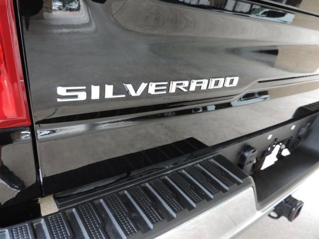 Certified 2024 Chevrolet Silverado 1500 LT w/ Z71 Off-Road Package AWD/4WD image 21