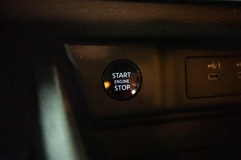 Used 2025 Nissan Rogue SV FWD image 21