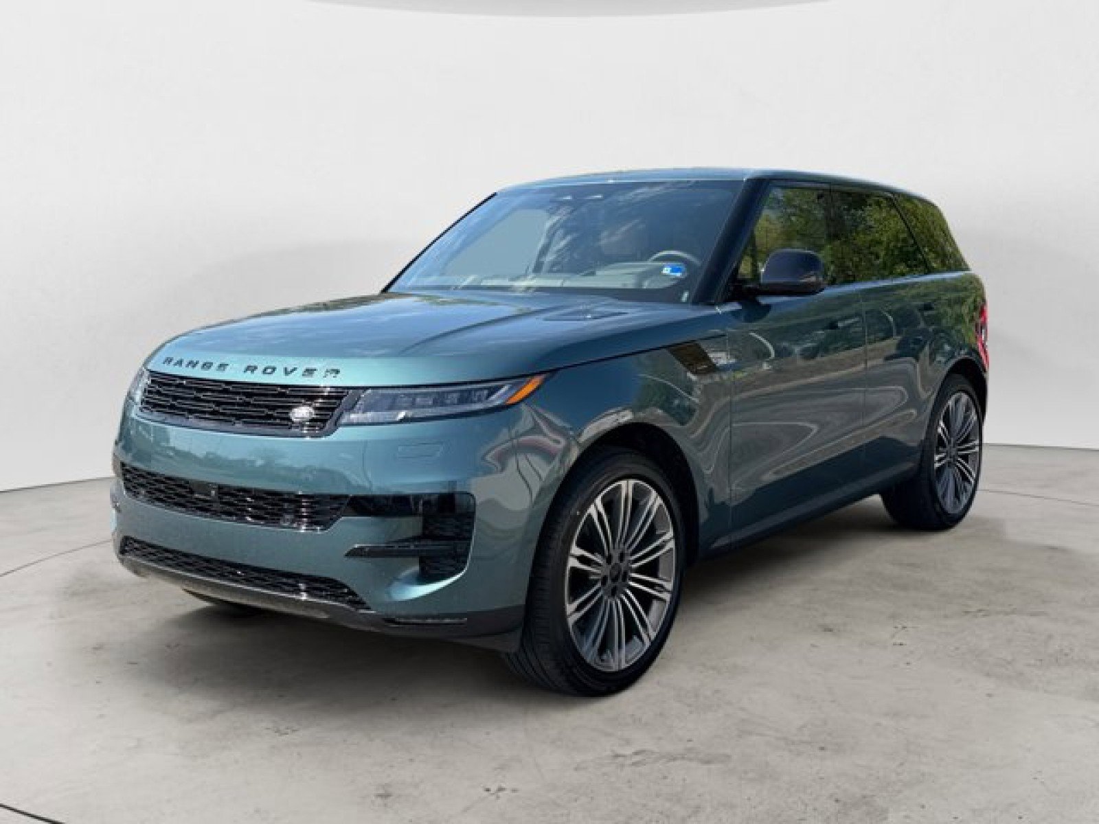 New 2026 Land Rover Range Rover Sport SE