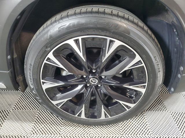 Certified 2024 MAZDA CX-90 Plug-In Hybrid w/ Premium Pkg AWD/4WD image 11