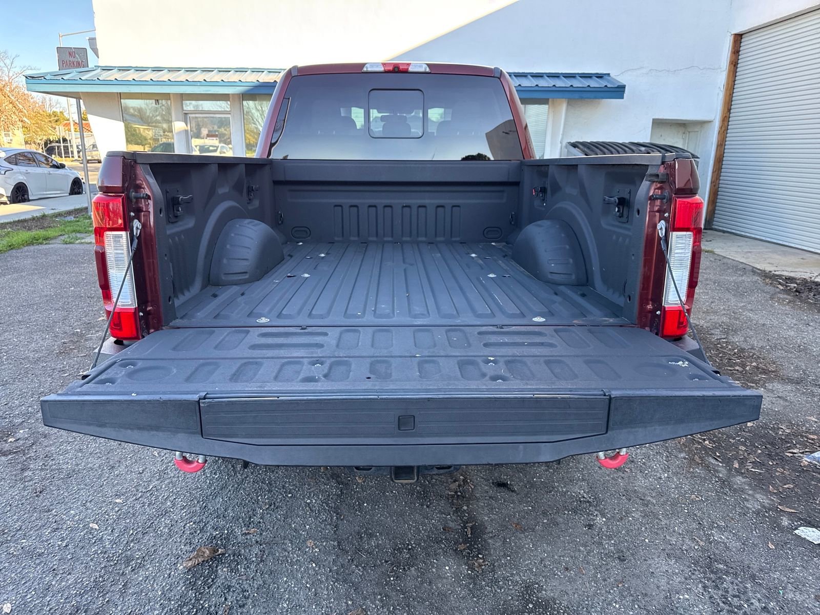 Used 2017 Ford F350 Lariat w/ Lariat Value Package image 23