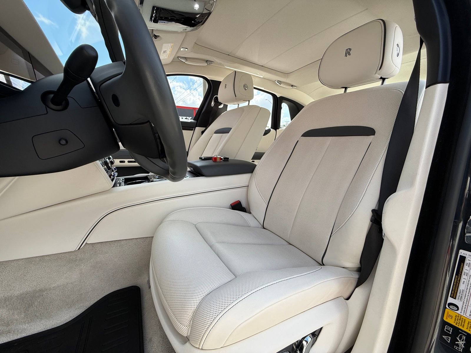 Used 2021 Rolls-Royce Ghost image 15