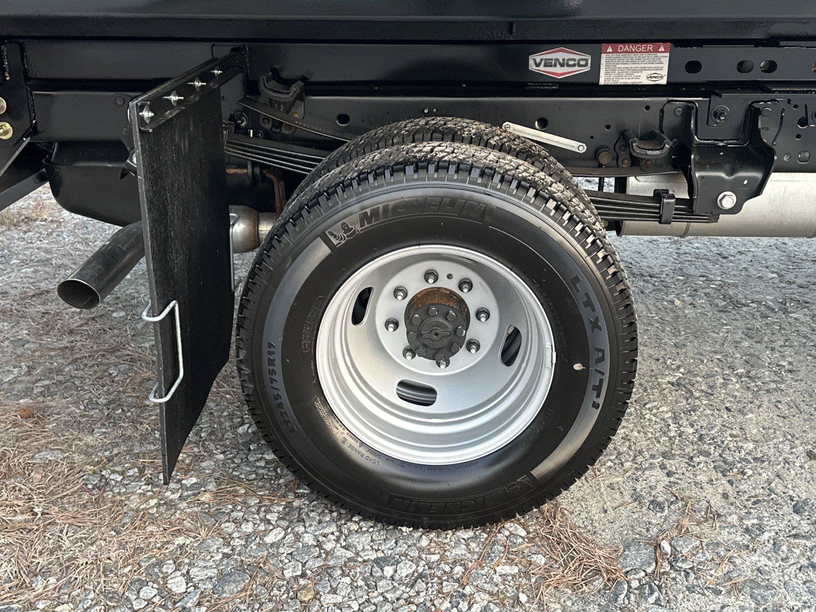 New 2026 Ford F350 XL w/ XL Chrome Package AWD/4WD image 20